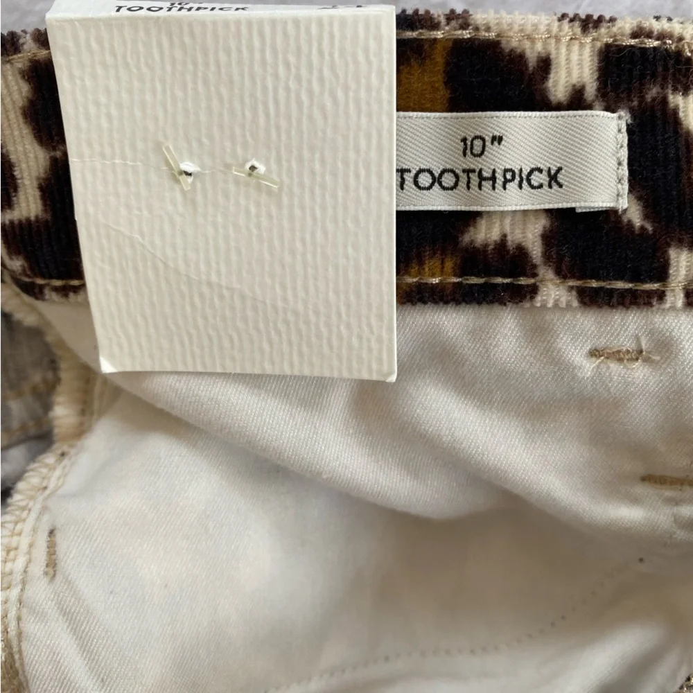 J. Crew 10” Toothpick Leopard Print With Perfecting Pockets size 24